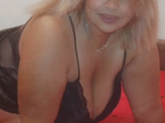 Reala 100% ! Cu forme voluptoase, masaj